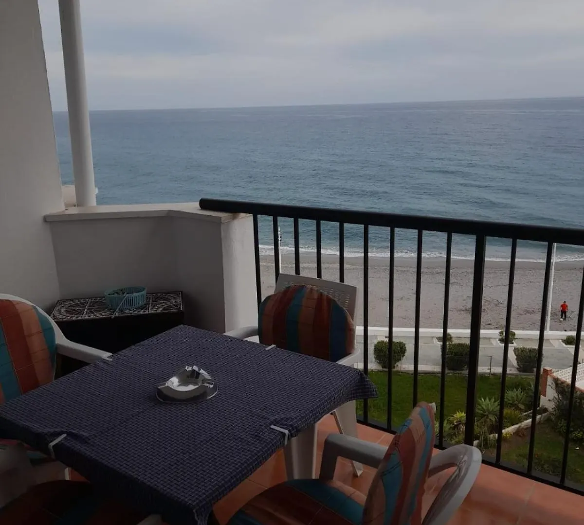 Preciosas Vistas Al Mar Apartamento Nerja Espanha